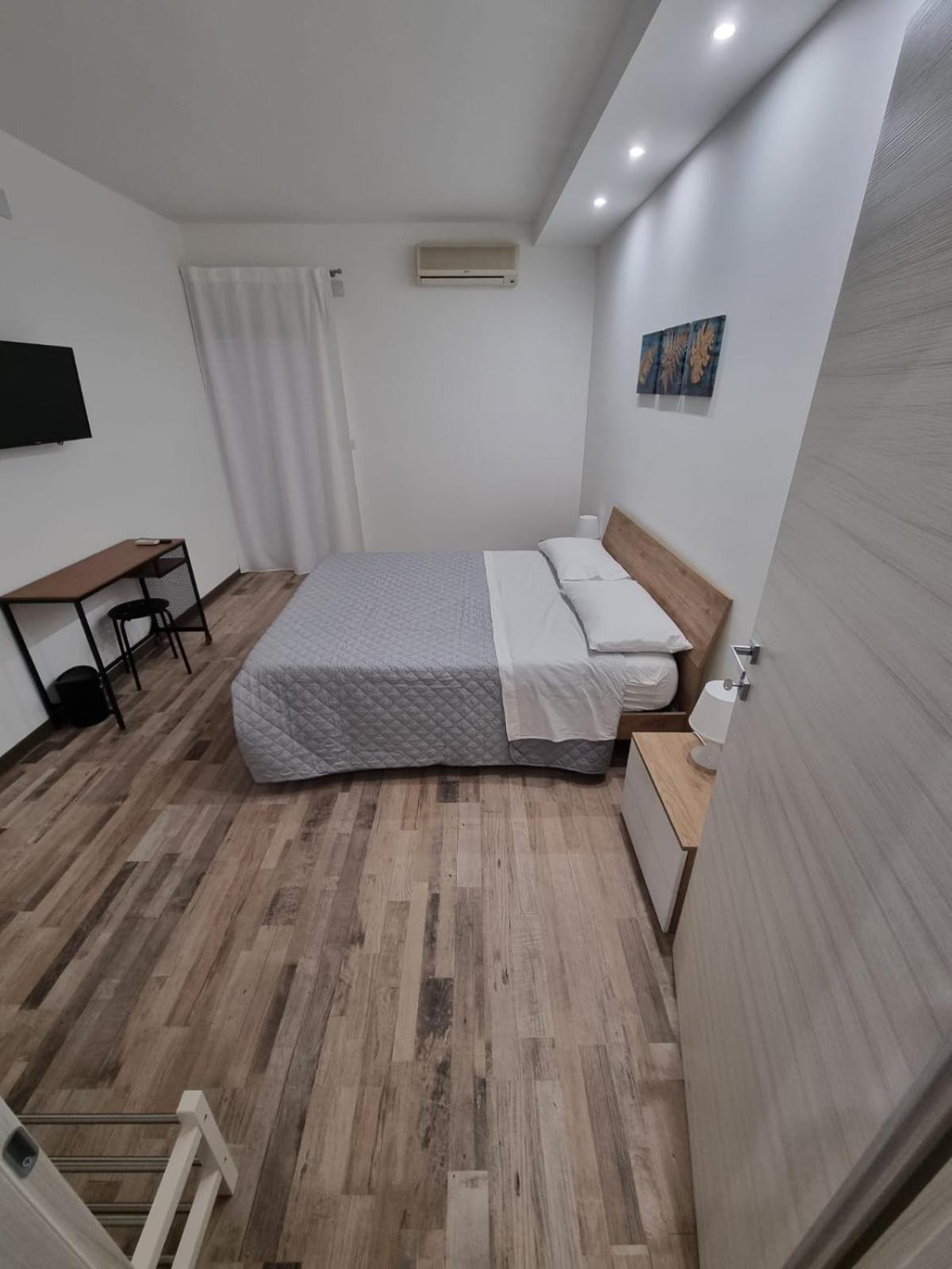 Civico 1 Apartment Valguarnera Caropepe